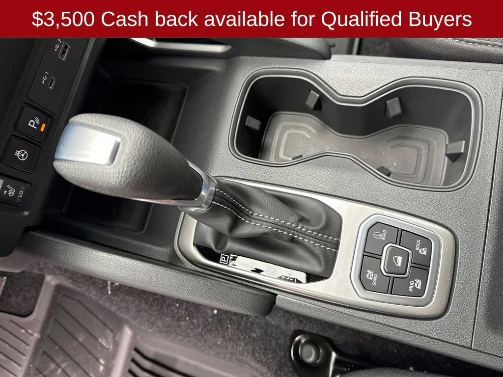 2026 Glacier White Nissan Frontier SV 4X4 Truck