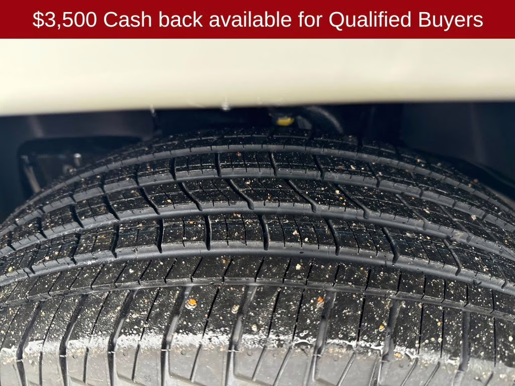 2026 Glacier White Nissan Frontier SV 4X4 Truck