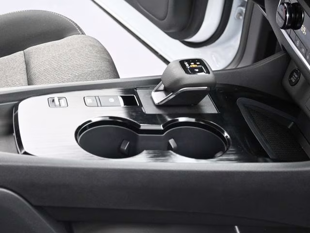 2026 Everest White Pearl Tricoat Nissan Rogue SV FWD SUV