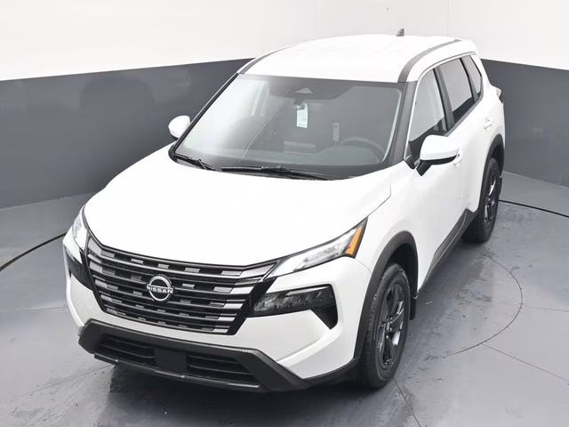 2026 Everest White Pearl Tricoat Nissan Rogue SV FWD SUV