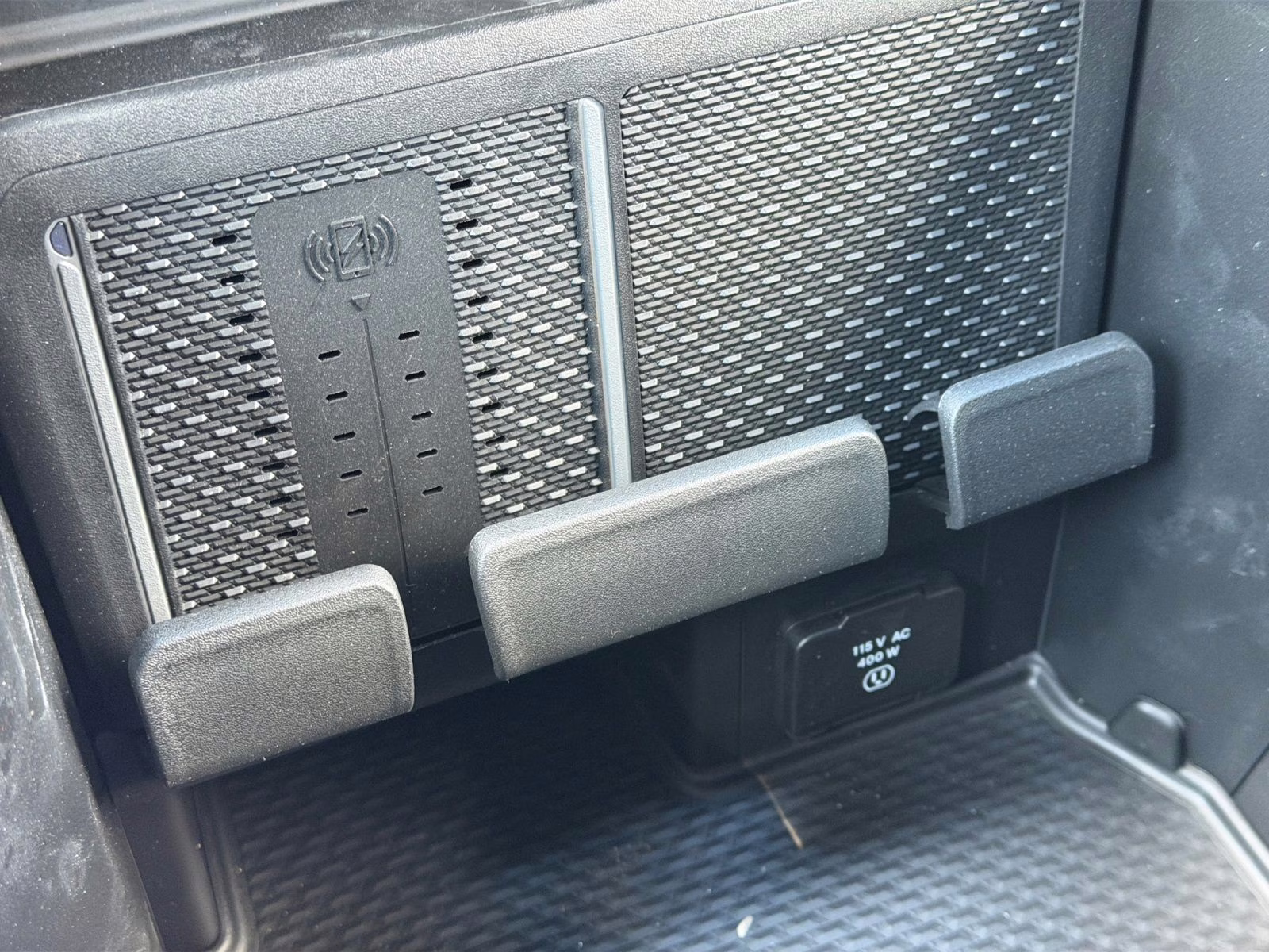 2026 Granite Crystal Metallic Clearcoat Ram 1500 Laramie 4X4 Truck