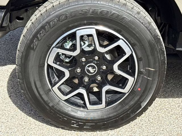 2026 Gray Ford Bronco Outer Banks 4X4 SUV