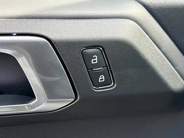 2026 Gray Ford Bronco Outer Banks 4X4 SUV