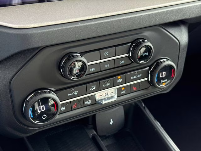 2026 Gray Ford Bronco Outer Banks 4X4 SUV