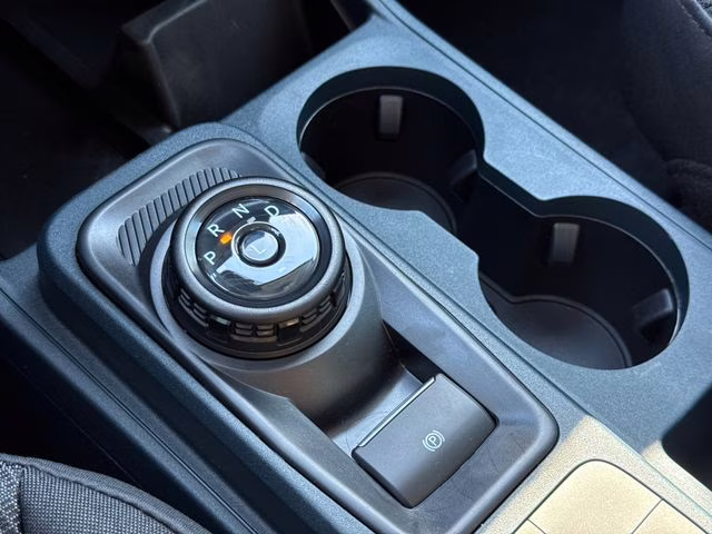 2026 Oxford White Ford Maverick XL FWD Truck