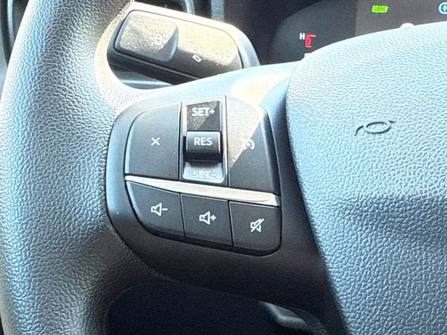 2026 Oxford White Ford Maverick XL FWD Truck