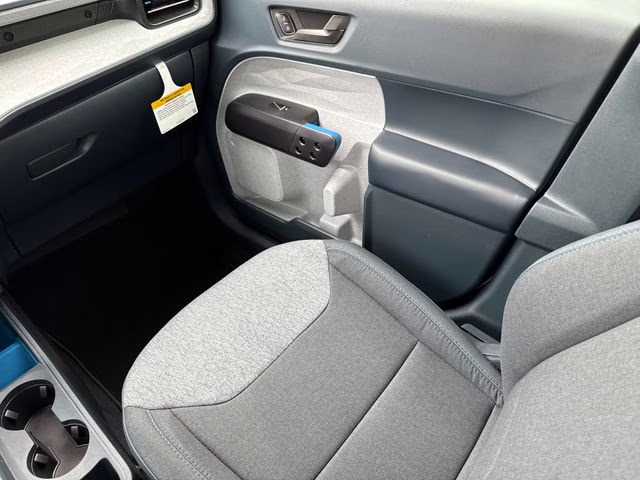 2026 Oxford White Ford Maverick XLT FWD Truck