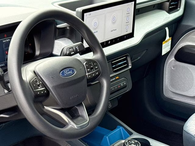 2026 Oxford White Ford Maverick XLT FWD Truck