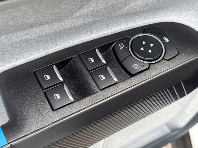 2026 Oxford White Ford Maverick XLT FWD Truck