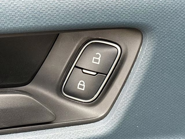 2026 Oxford White Ford Maverick XLT FWD Truck