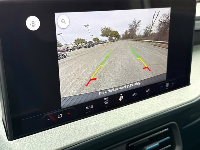 2026 Oxford White Ford Maverick XLT FWD Truck