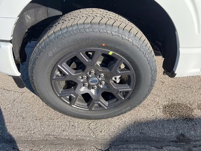 2026 Oxford White Ford F-150 STX 4X4 Truck