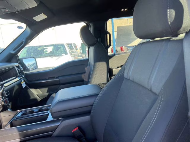 2026 Oxford White Ford F-150 STX 4X4 Truck