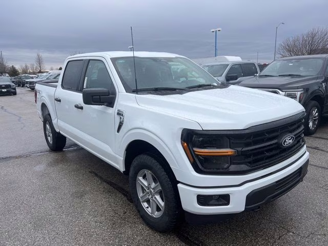 2026 Oxford White Ford F-150 XLT 4X4 Truck