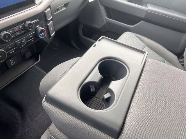 2026 Oxford White Ford F-150 XLT 4X4 Truck