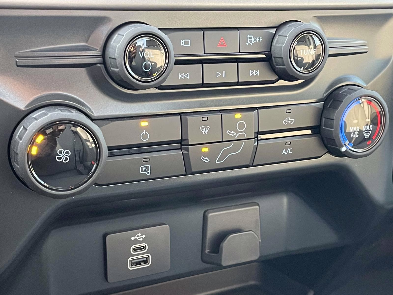 2025 Black Metallic Ford F-150 XL 4X4 Truck