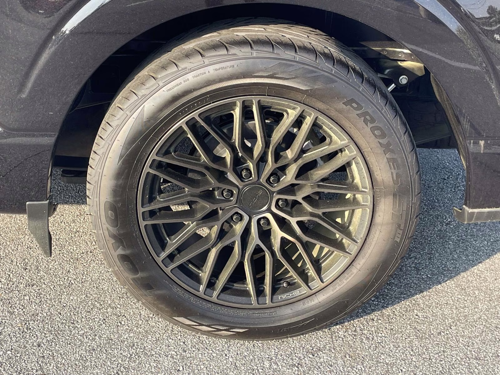 2025 Black Metallic Ford F-150 XL 4X4 Truck