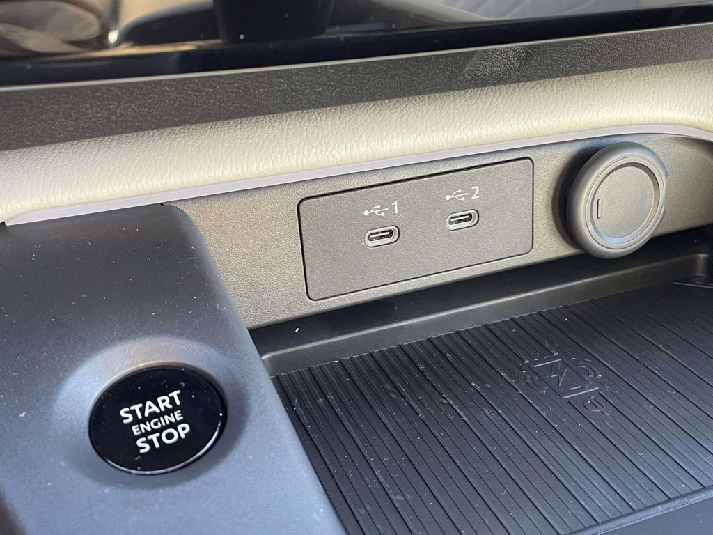 2026 Super Black Nissan Sentra SL FWD Sedan