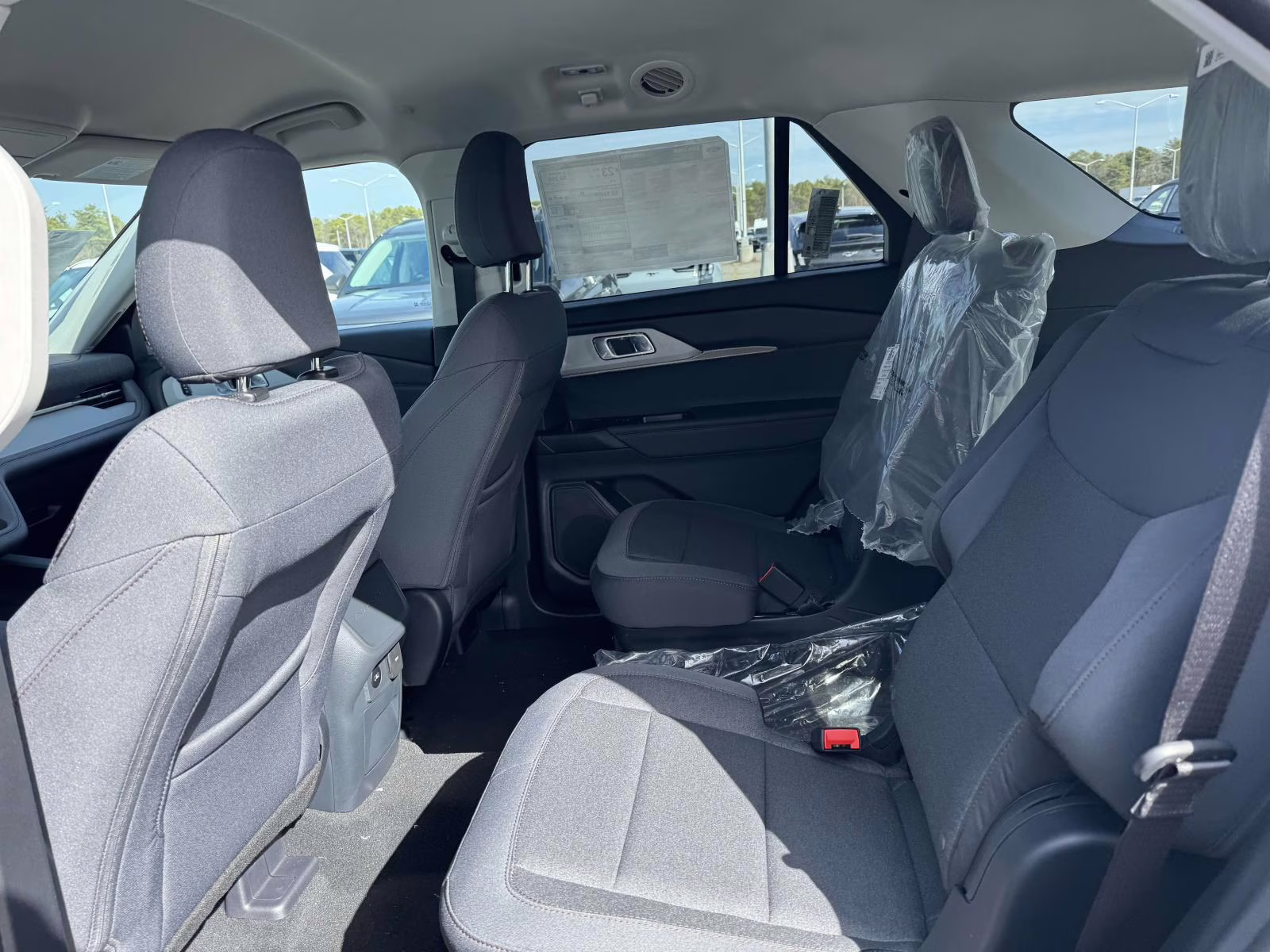 2026 Star White Metallic Tri-Coat Ford Explorer Active w/100A Pkg 4WD 4X4 SUV