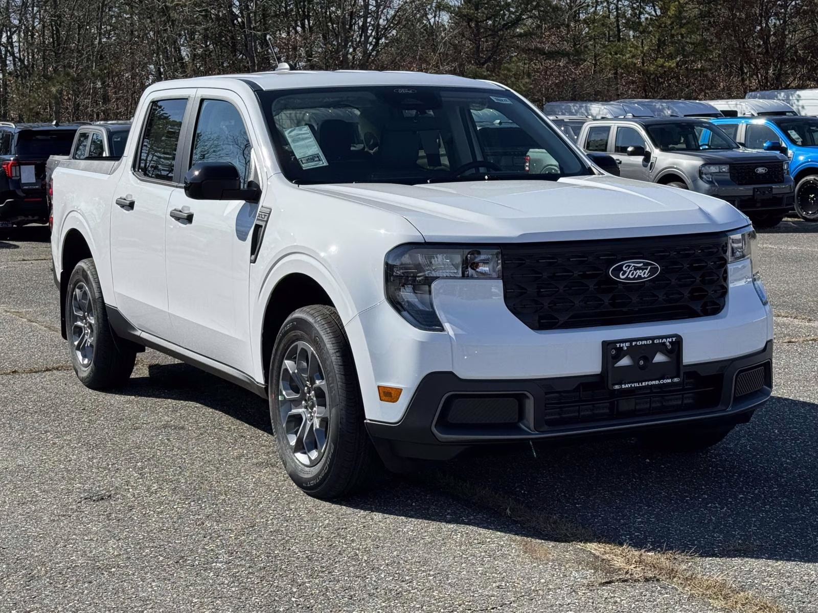 2026 Oxford White Ford Maverick XLT AWD SuperCrew AWD Truck