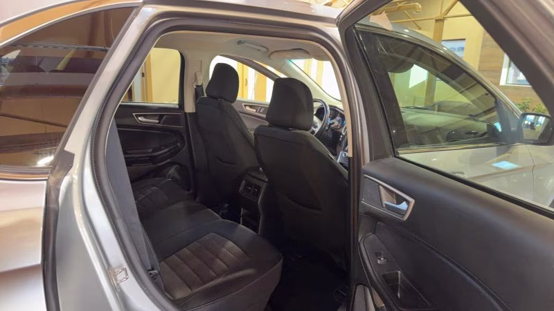 2023 Silver Ford Edge SEL Sport Utility 4D AWD