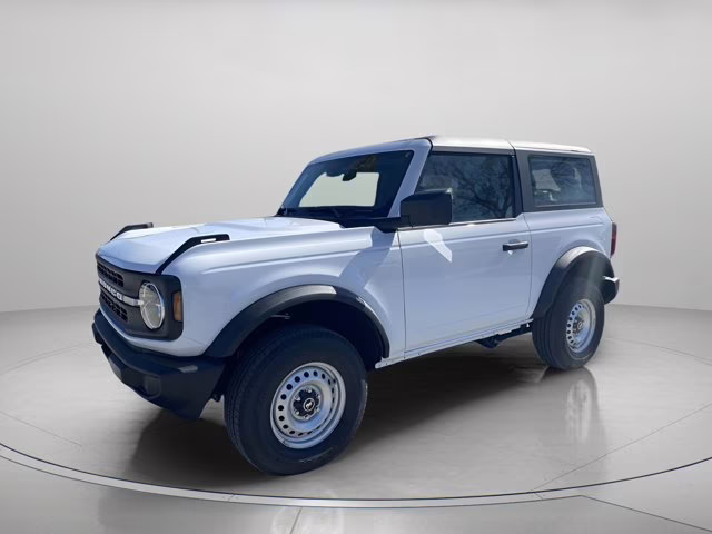 2025 Oxford White Ford Bronco 4X4 Convertible