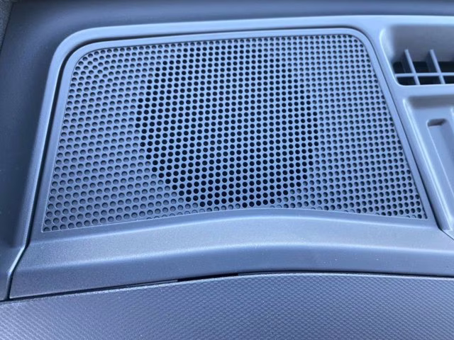 2025 Oxford White Ford Bronco 4X4 Convertible