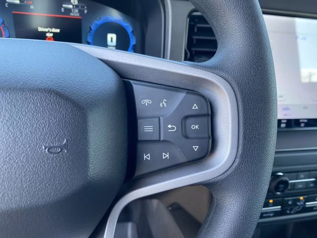 2025 Oxford White Ford Bronco 4X4 Convertible