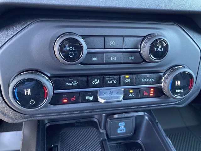 2025 Azure Gray Metallic Tri-Coat Ford Bronco Big Bend 4X4 Convertible