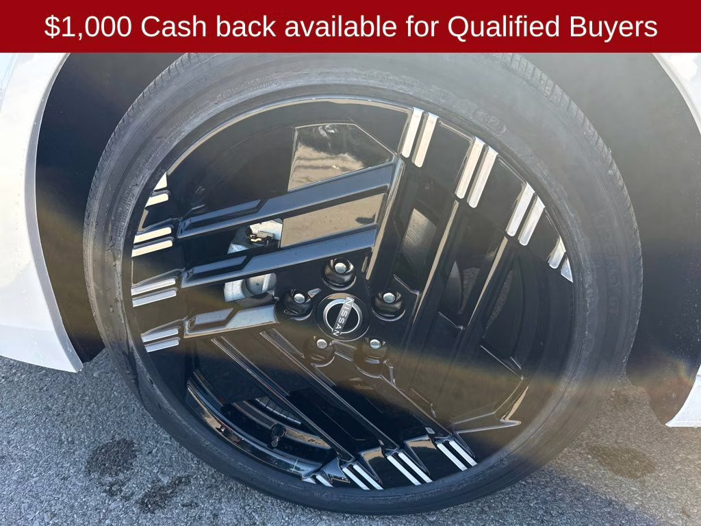 2026 Aspen White Tricoat Nissan Sentra SR FWD Sedan