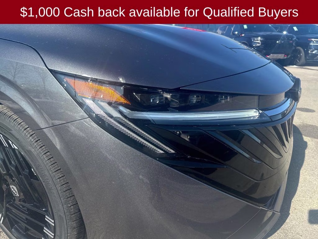 2026 Gun Metallic Nissan Sentra SR FWD Sedan