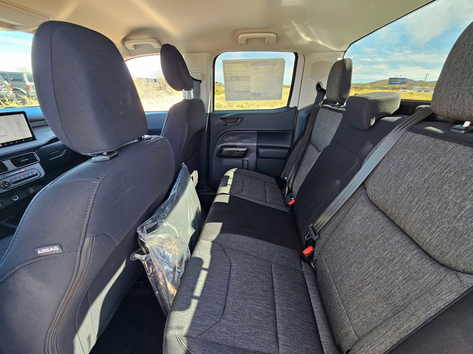 2026 Oxford White Ford Maverick XLT AWD Truck