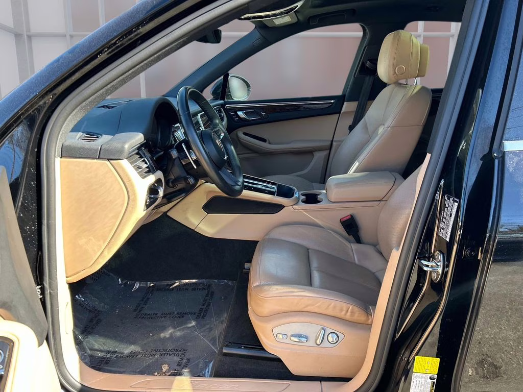 2023 Black Porsche Macan T AWD SUV