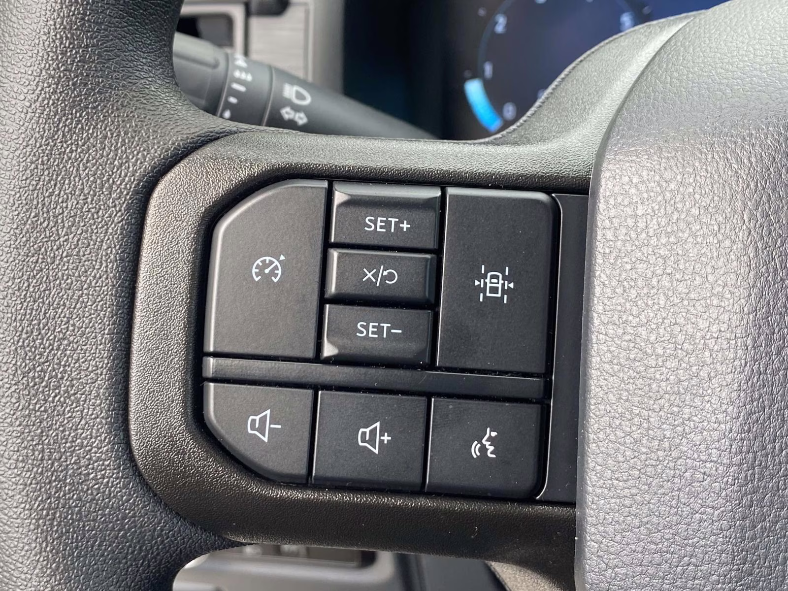 2026 Avalanche Ford F-150 STX 4X4 Truck