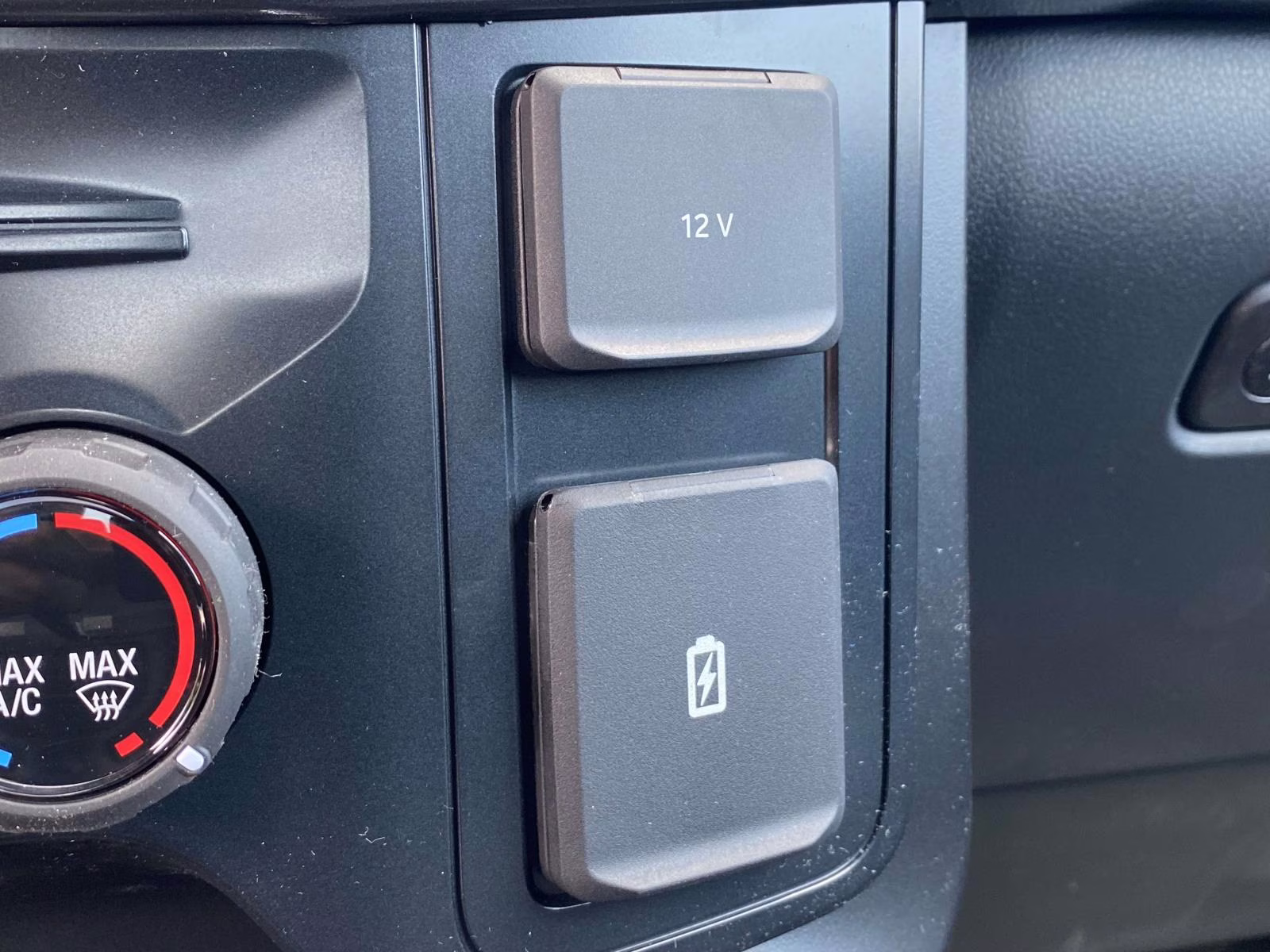 2026 Avalanche Ford F-150 STX 4X4 Truck