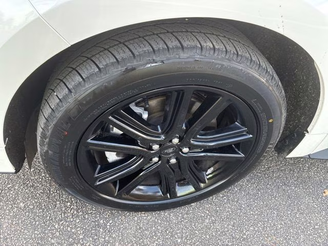 2023 White Metallic Ford Edge ST Line AWD SUV