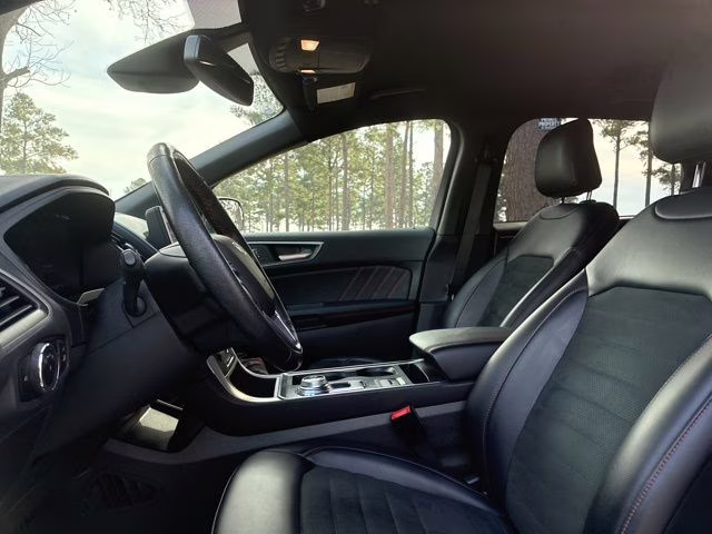 2023 White Metallic Ford Edge ST Line AWD SUV