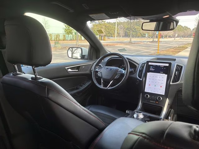 2023 White Metallic Ford Edge ST Line AWD SUV