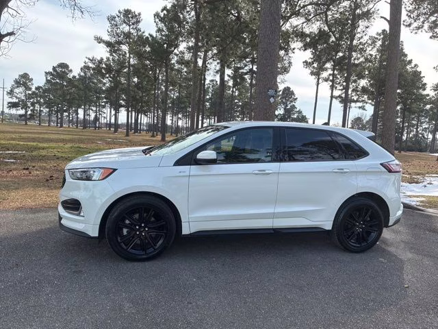 2023 White Metallic Ford Edge ST Line AWD SUV