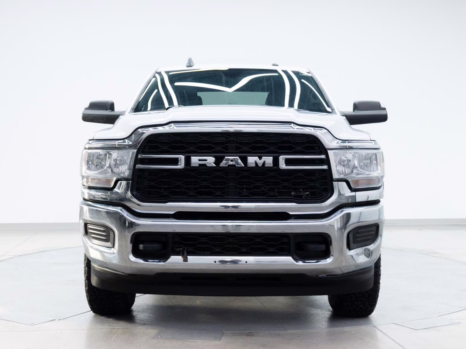 2022 Bright White Clearcoat Ram 2500 Tradesman 4X4 Truck