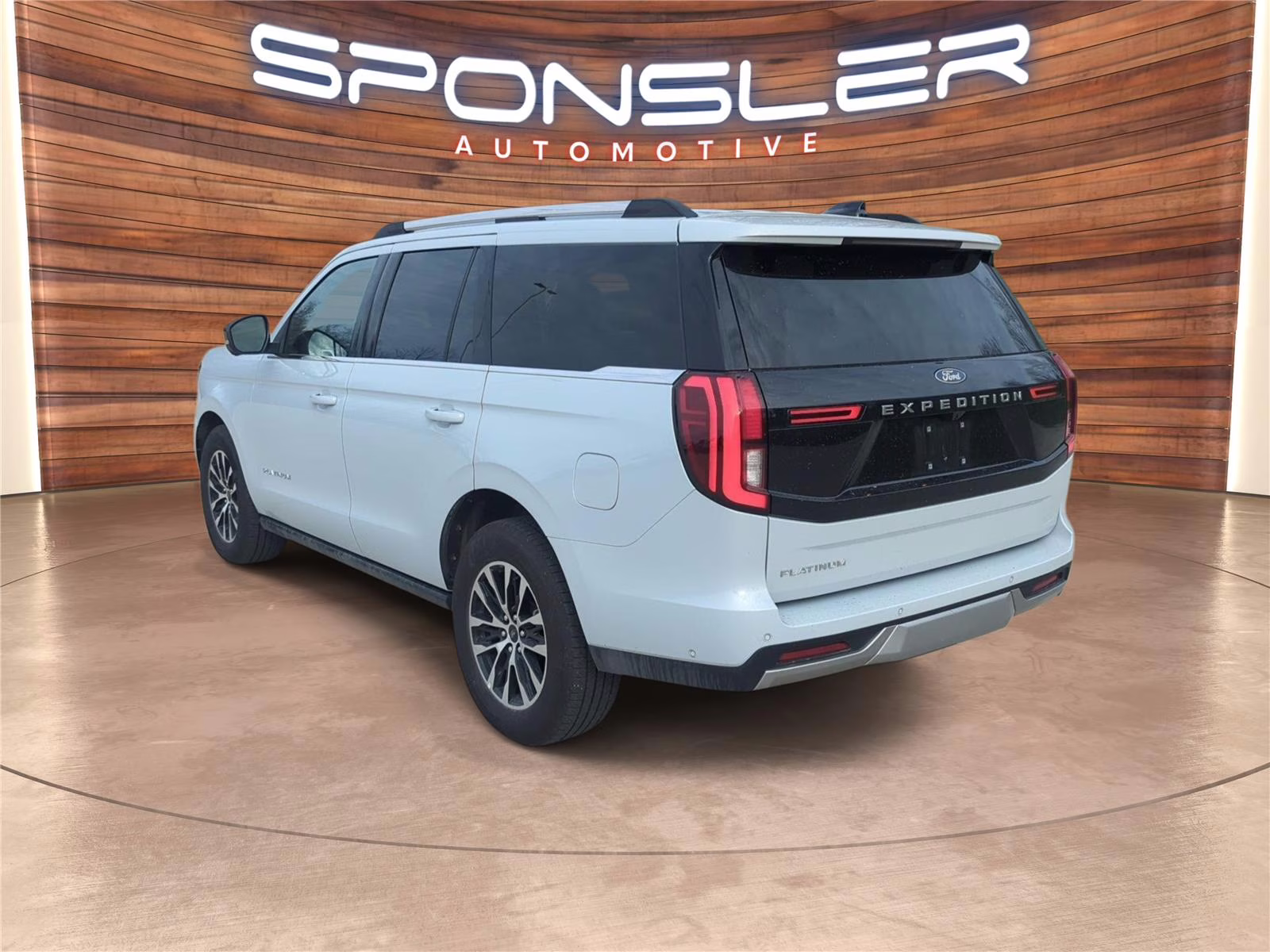 2025 Space Silver Ford Expedition Platinum 4X4 SUV