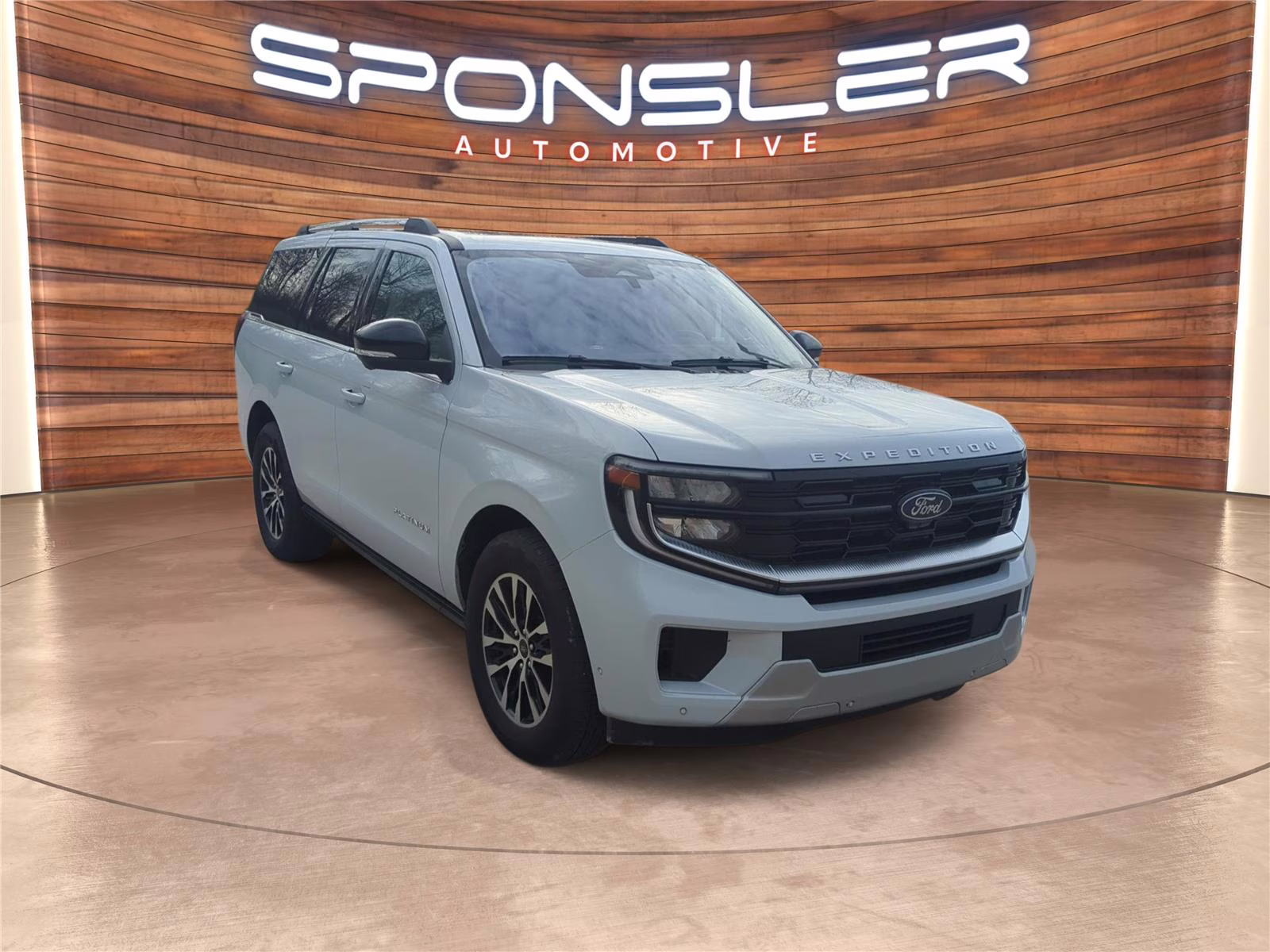 2025 Space Silver Ford Expedition Platinum 4X4 SUV