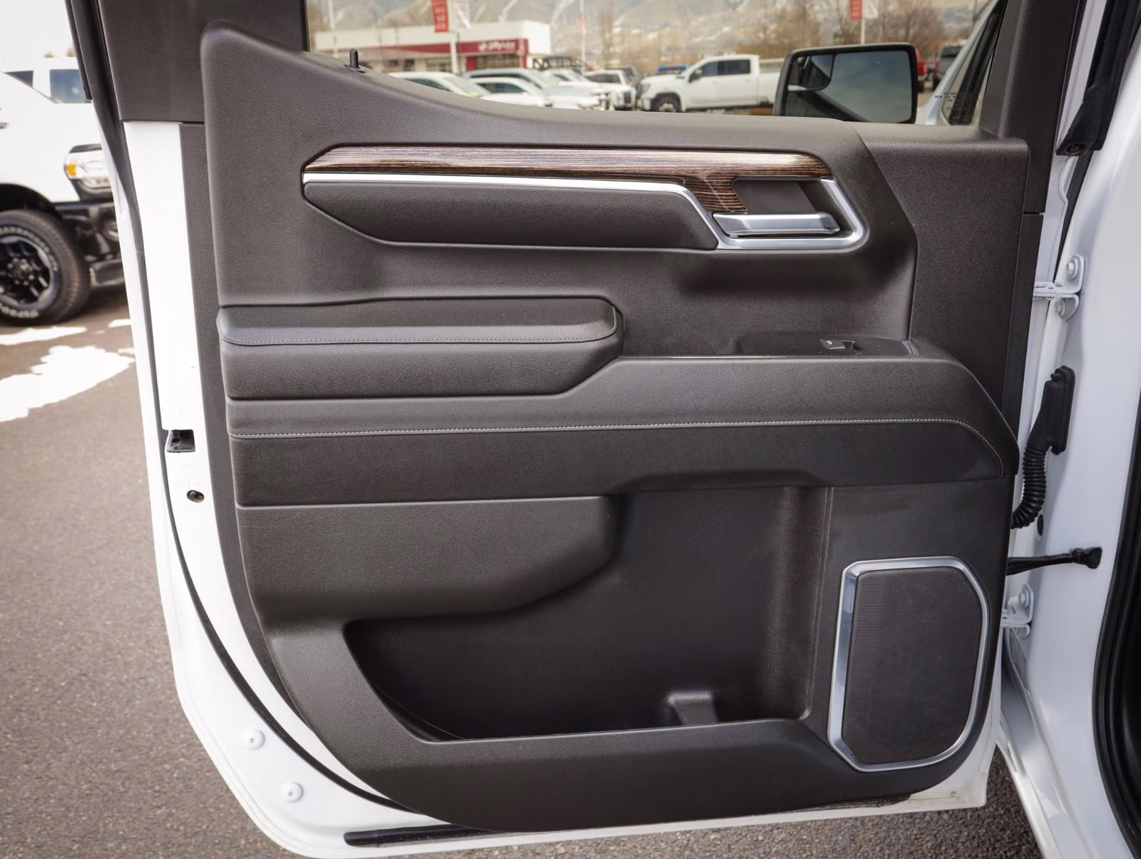 2023 Summit White GMC Sierra 1500 Elevation 4X4 Truck