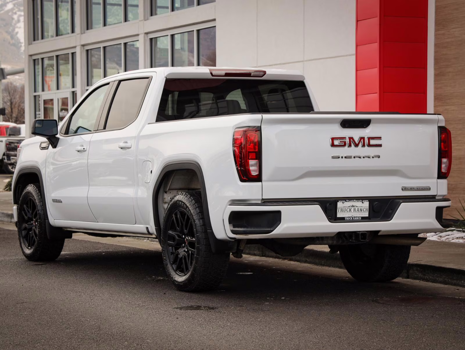 2023 Summit White GMC Sierra 1500 Elevation 4X4 Truck