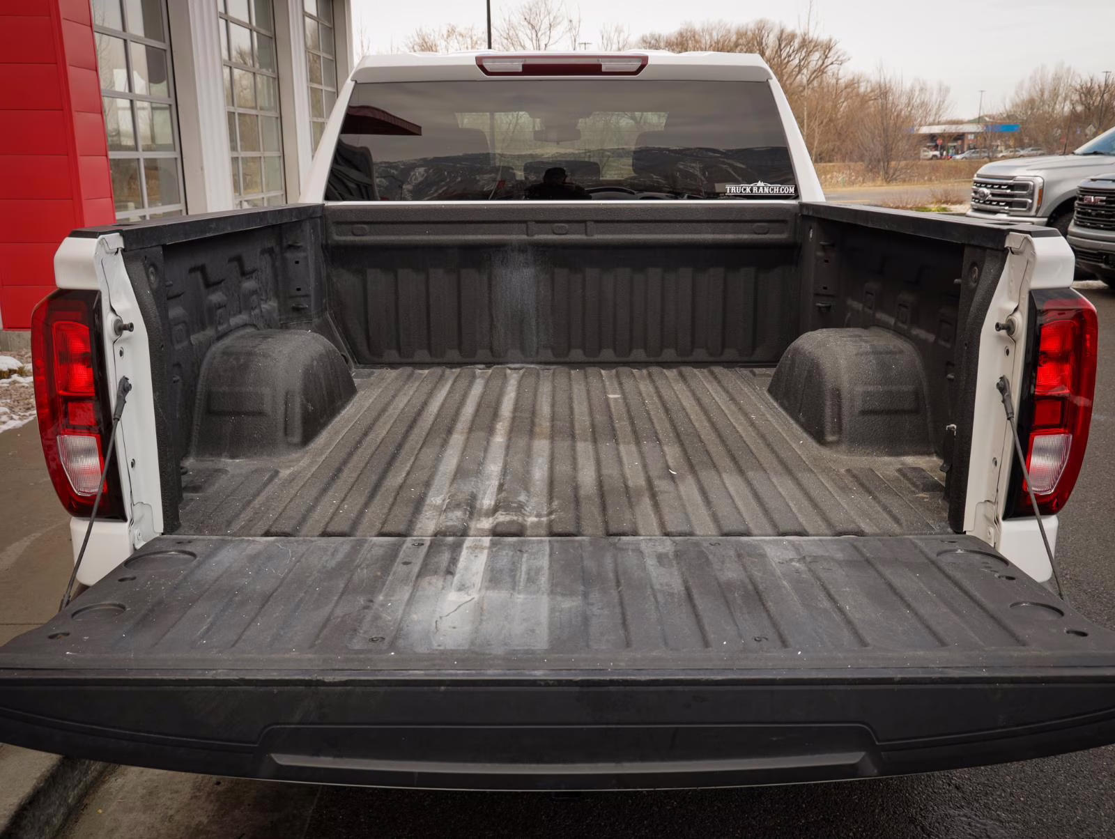 2023 Summit White GMC Sierra 1500 Elevation 4X4 Truck