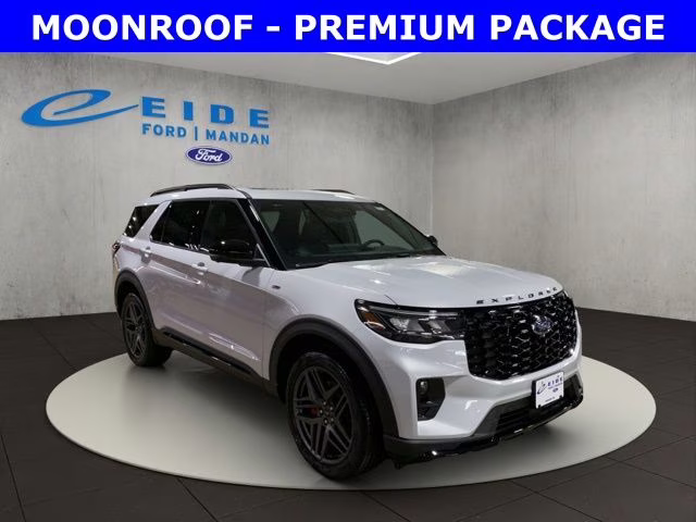 2026 Space White Metallic Ford Explorer ST-Line 4X4 SUV