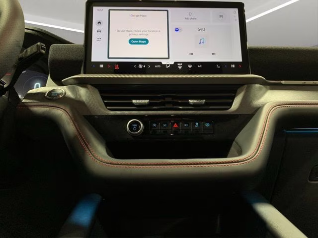 2026 Space White Metallic Ford Explorer ST-Line 4X4 SUV