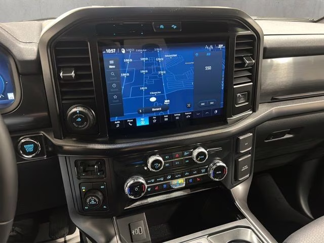 2026 Oxford White Ford F-150 Lariat Black Appearance 4X4 Truck