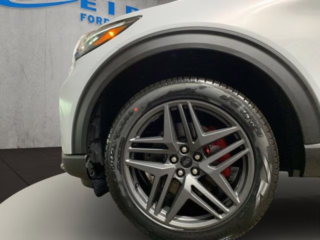 2026 Space White Metallic Ford Explorer ST-Line 4X4 SUV