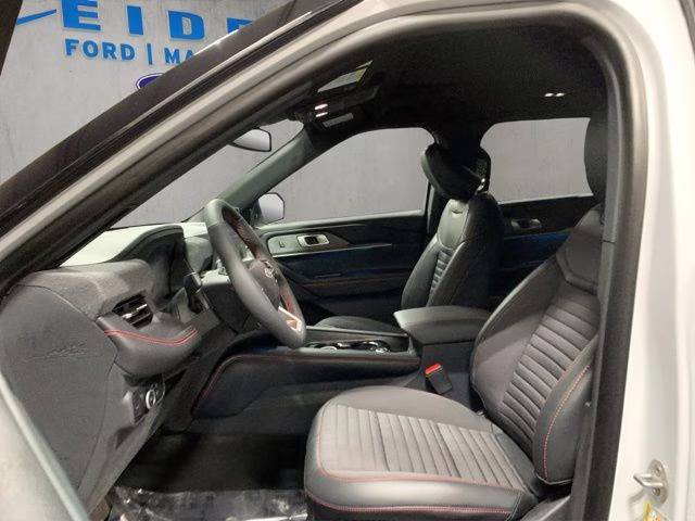 2026 Space White Metallic Ford Explorer ST-Line 4X4 SUV